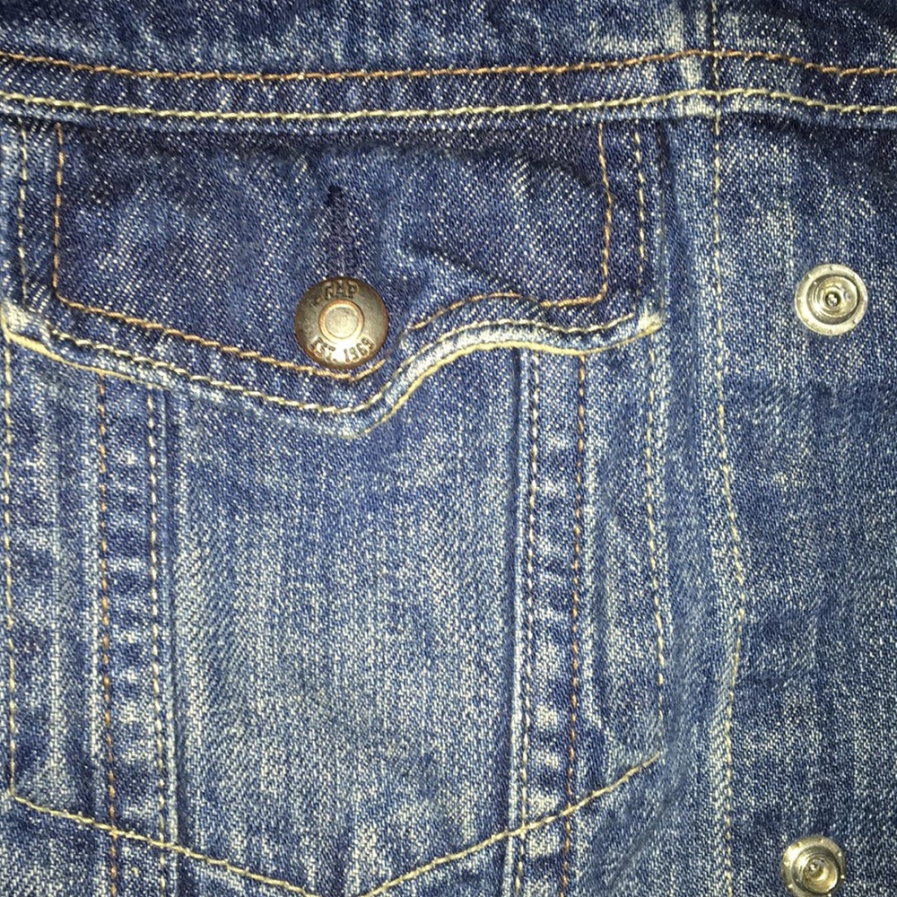 Gap jean jacket - Picture 4 of 4